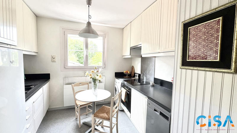 Maison - 80 m² - 5 pièces