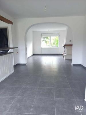 Maison - 88 m² - 5 pièces