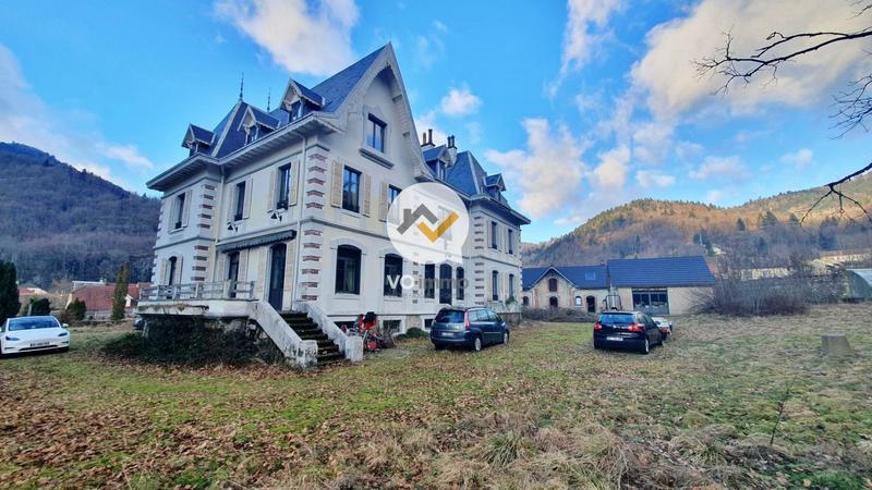 Château - 750 m² - 20 pièces