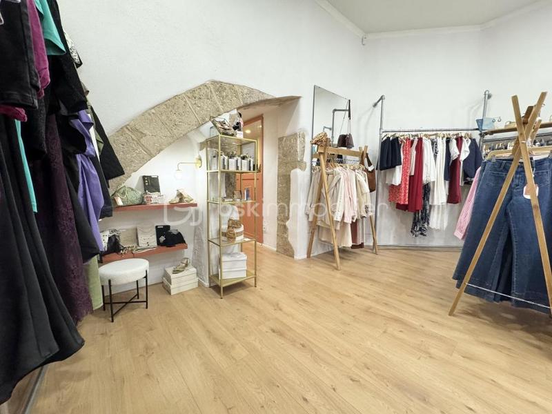 Local commercial - 53 m² - 3 pièces