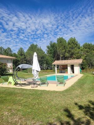 Maison - 156 m² - 6 pièces