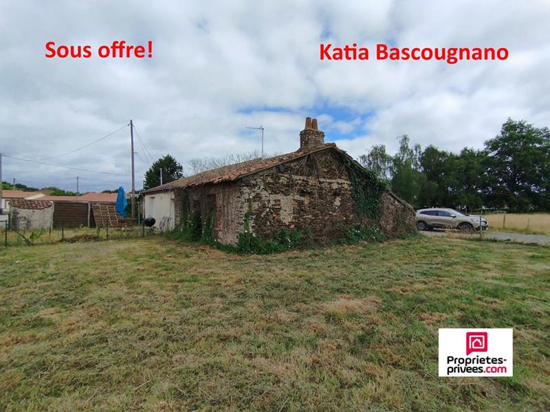 Maison - 450 m² - 2 pièces