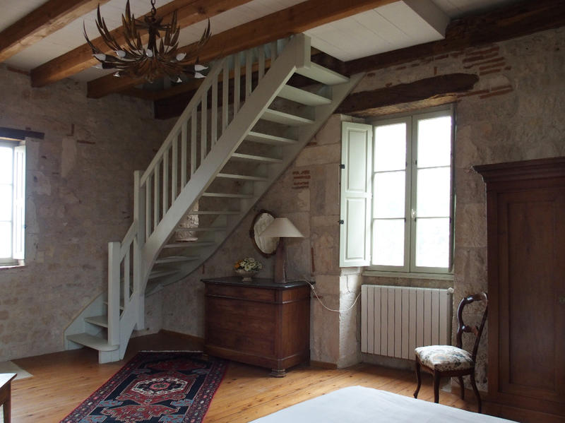 Maison - 435 m² - 10 pièces