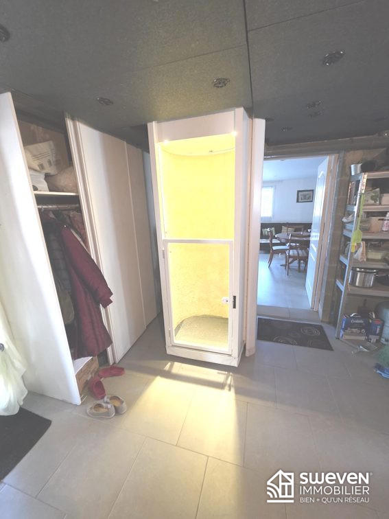 Maison - 175 m² - 8 pièces