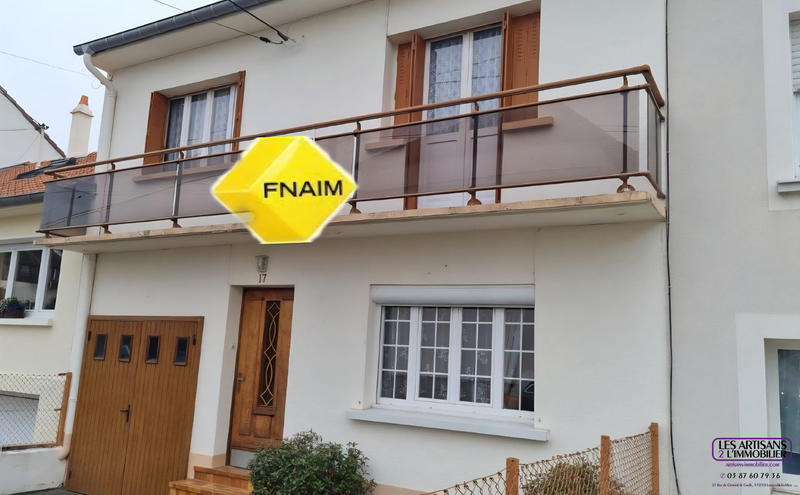 Maison - 96 m² - 5 pièces