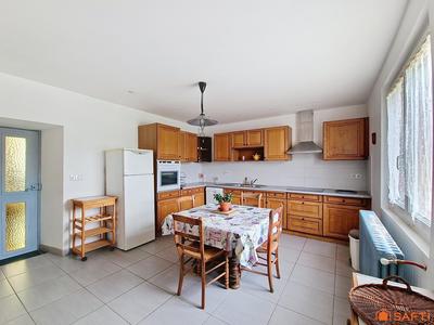 Maison de village - 310 m² - 8 pièces