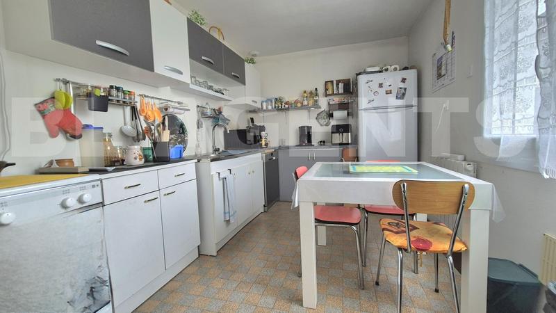 Maison en pierre - 93 m² - 4 pièces