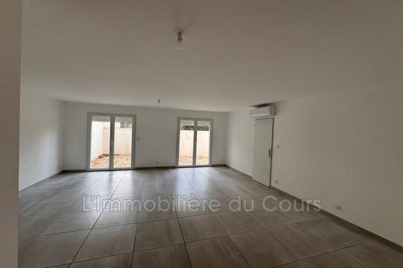 Villa - 90 m² - 4 pièces