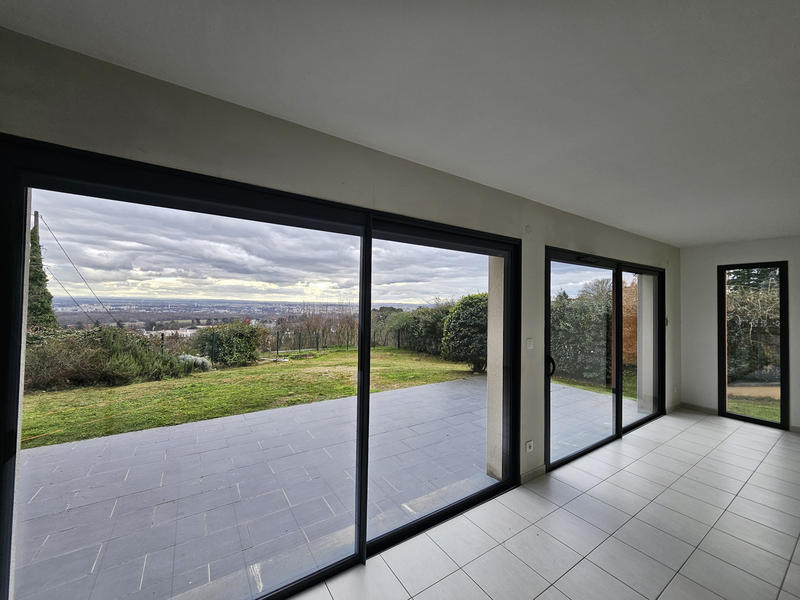 Maison - 165 m² - 7 pièces