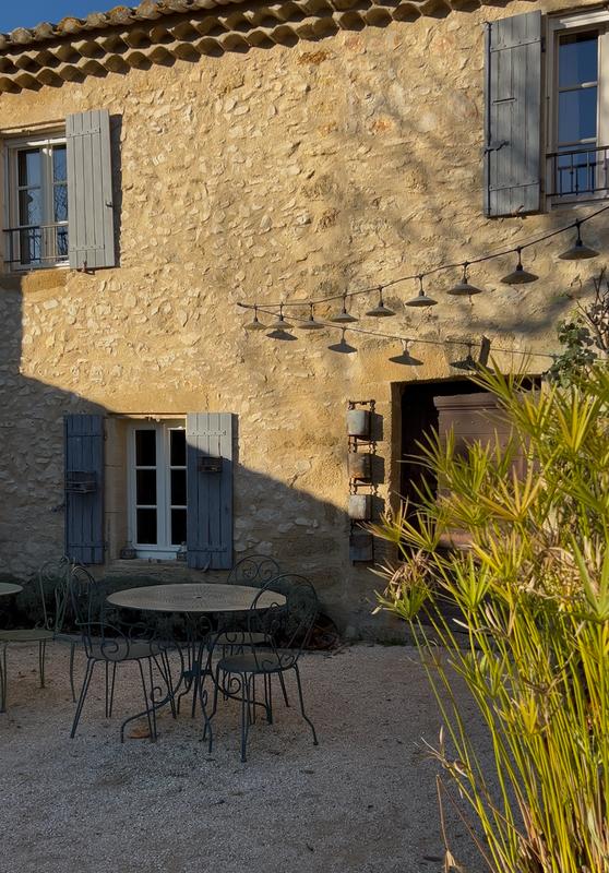 Mas - 362 m² - 8 pièces