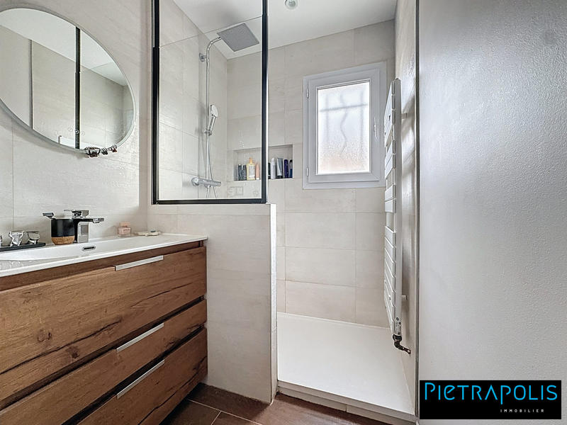 Maison - 123 m² - 6 pièces