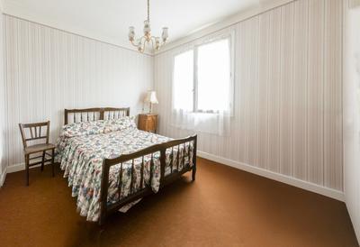 Maison ancienne - 350 m² - 11 pièces