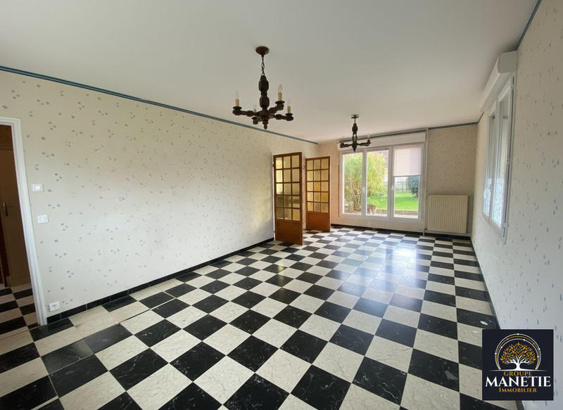 Maison - 140 m² - 6 pièces