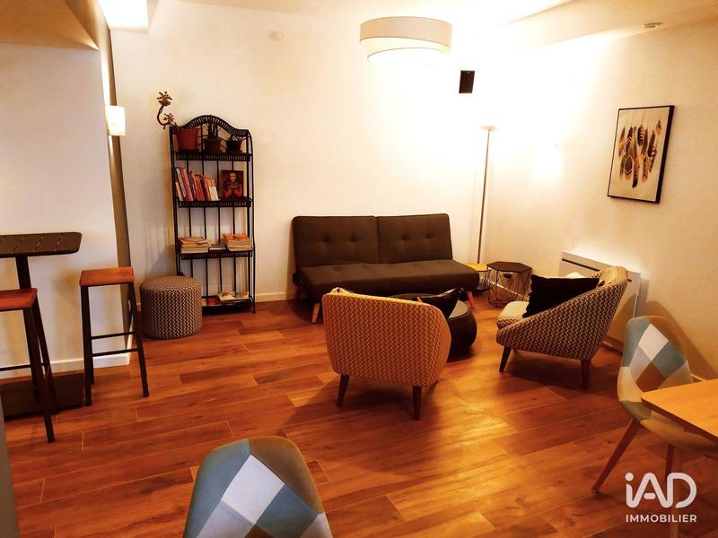 Local commercial - 238 m²