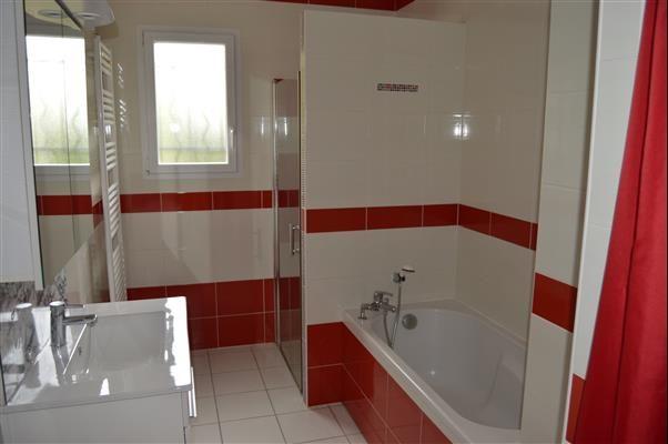 Maison contemporaine - 94 m² - 6 pièces