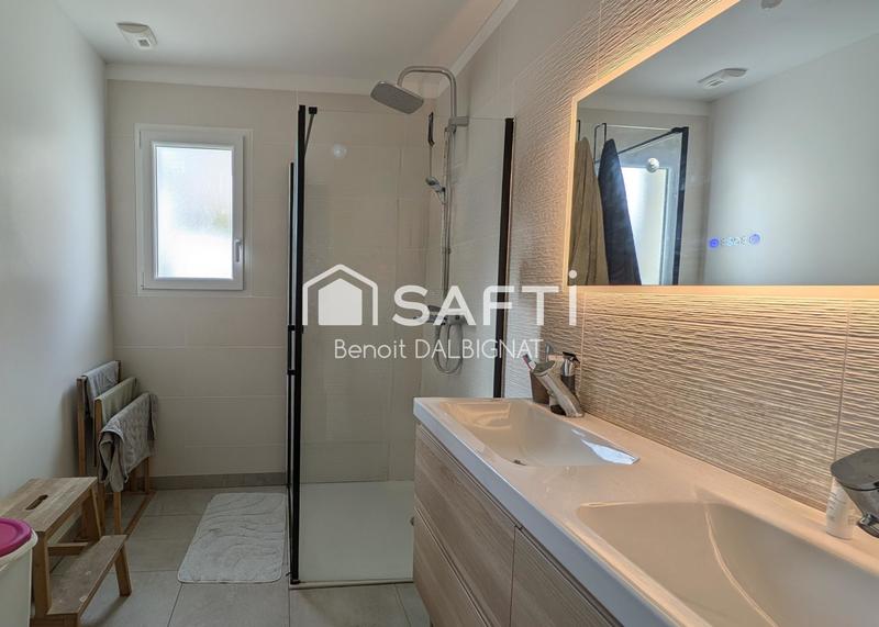 Maison - 93 m² - 5 pièces