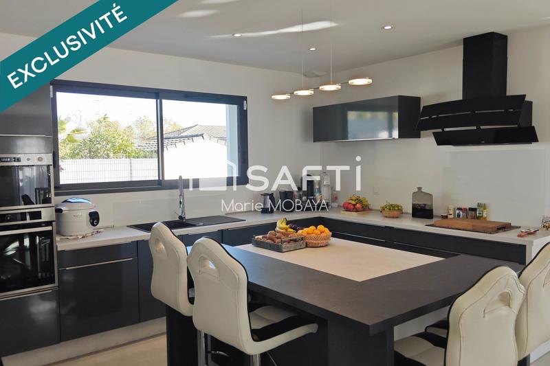 Maison - 182 m² - 7 pièces