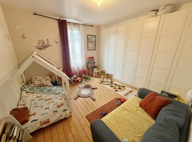 Maison traditionnelle - 85 m² - 4 pièces