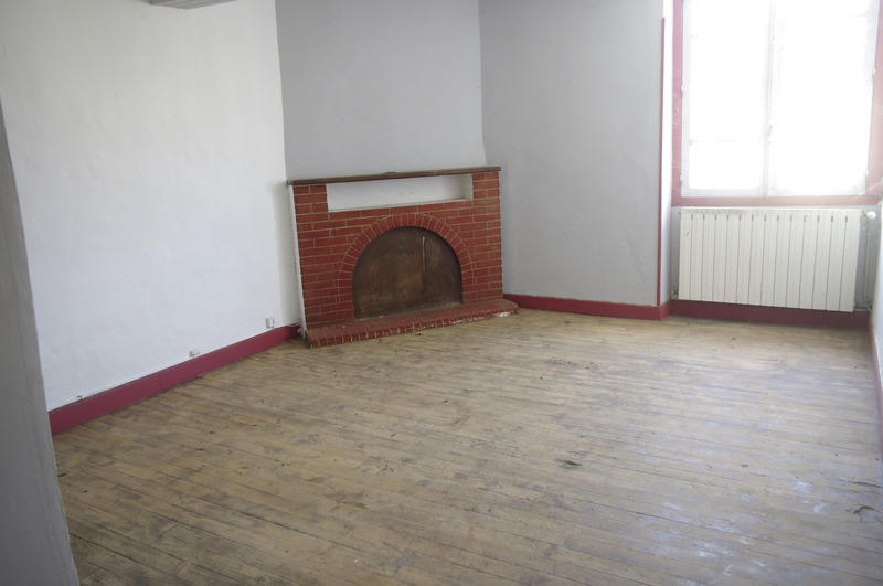 Maison - 80 m² - 5 pièces