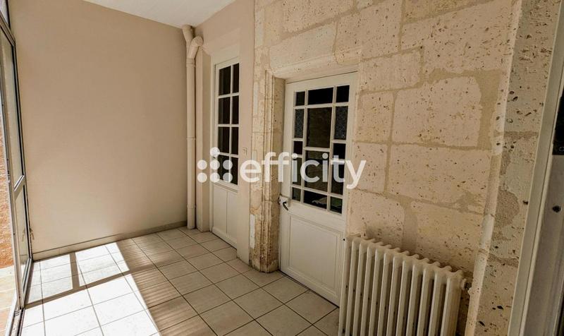 Maison - 201 m² - 7 pièces