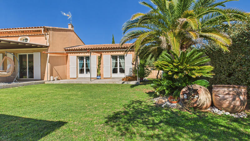 Villa - 162 m² - 4 pièces