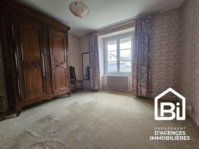 Maison de bourg - 150 m² - 7 pièces