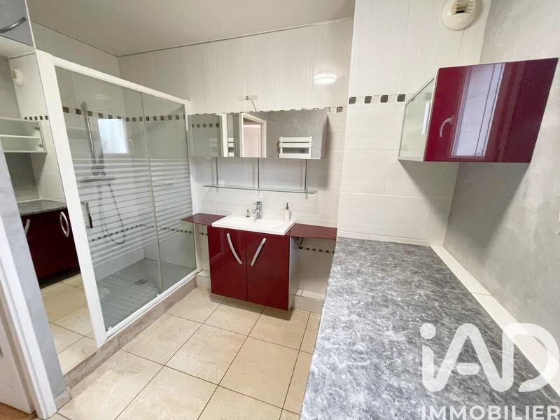 Appartement - 100 m² - 5 pièces