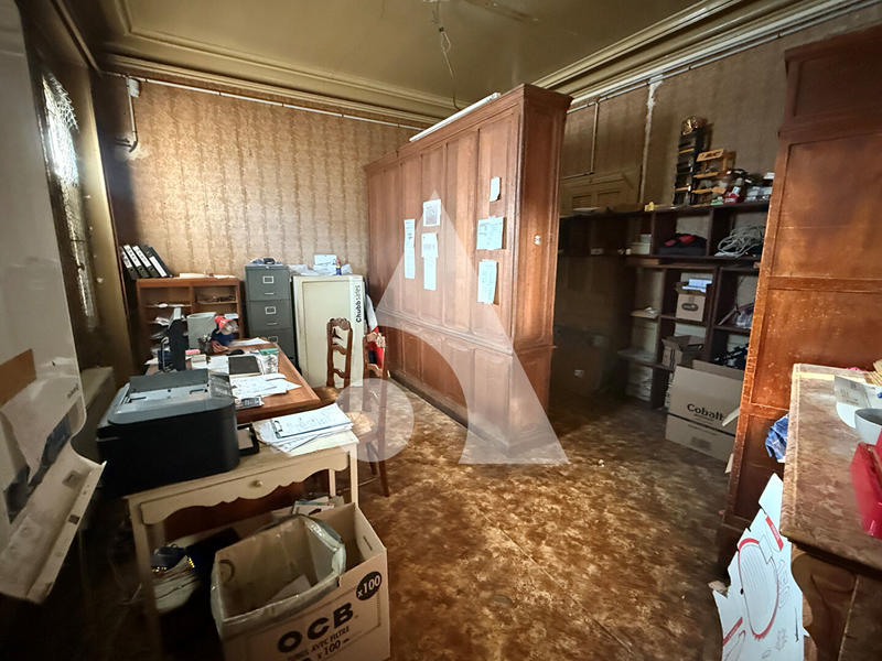 Fonds de commerce - 142 m²