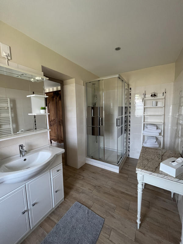 Propriété - 588 m² - 13 pièces