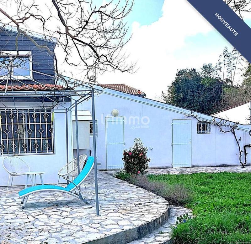 Maison - 96 m² - 3 pièces