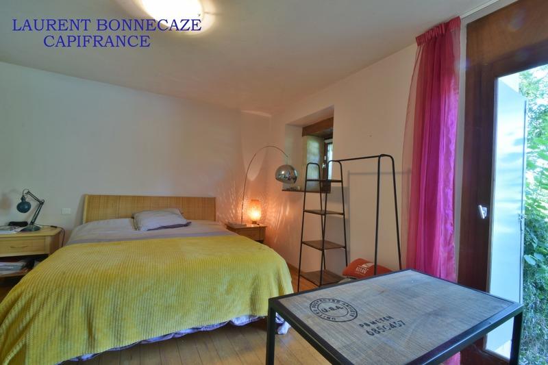 Maison - 257 m² - 7 pièces