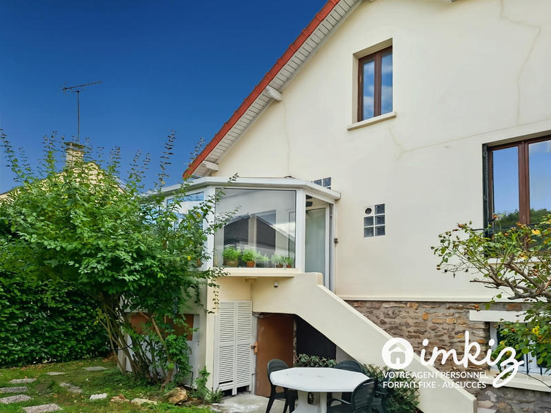 Maison - 193 m² - 8 pièces