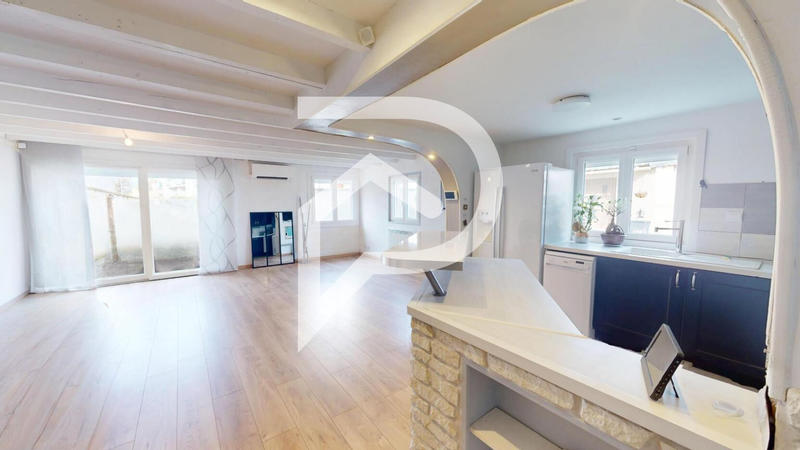 Maison - 86 m² - 5 pièces