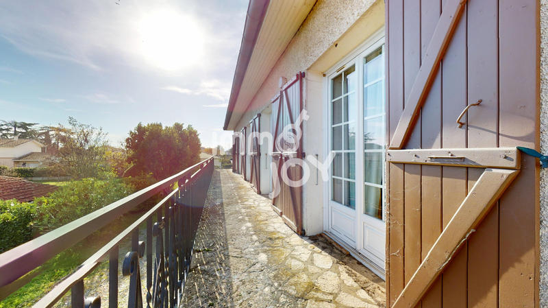 Maison - 142 m² - 5 pièces