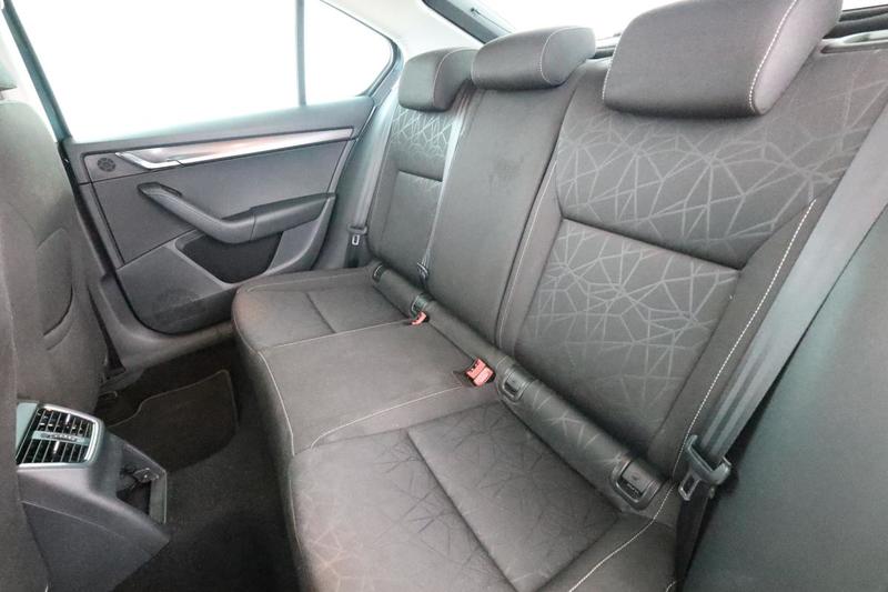 Skoda Octavia 1.0 Tsi Clever 116 ch