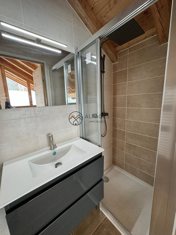 Appartement - 86 m² - 4 pièces