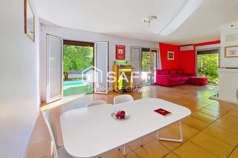 Maison - 172 m² - 6 pièces