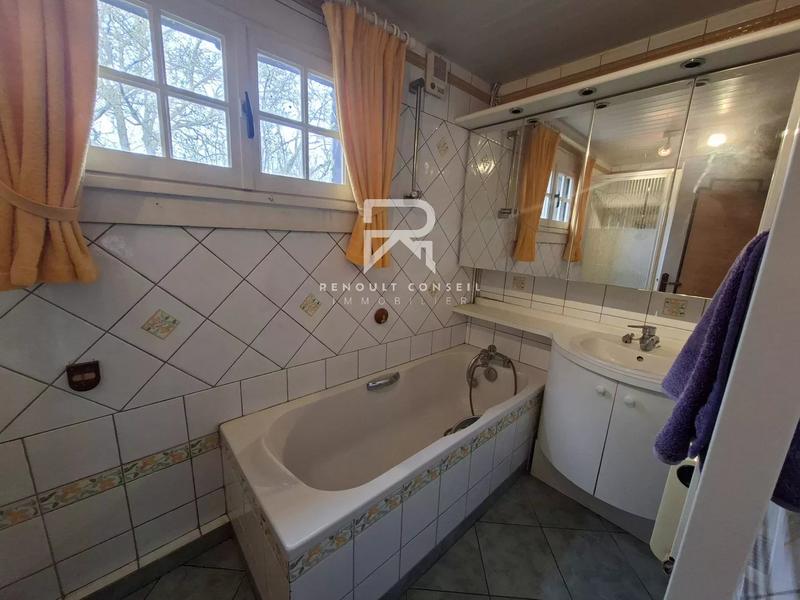 Maison - 140 m² - 7 pièces