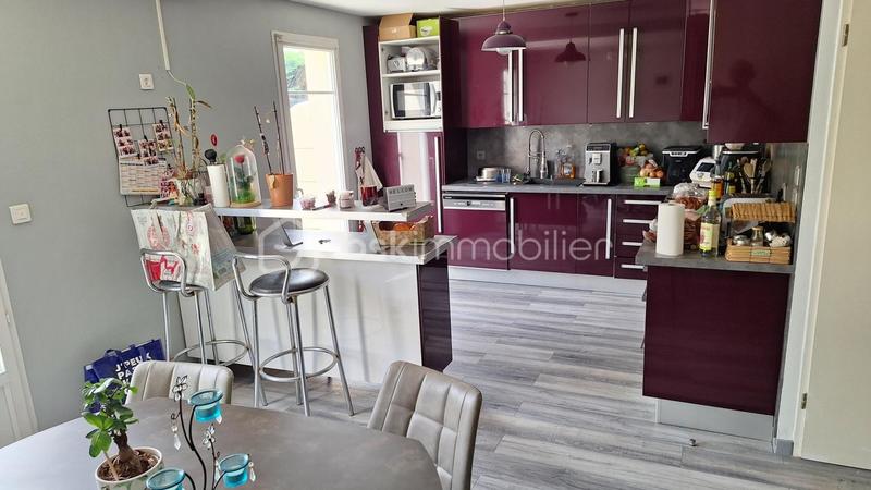 Maison traditionnelle - 85 m² - 5 pièces