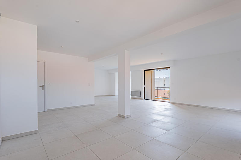 Appartement - 132 m² - 4 pièces