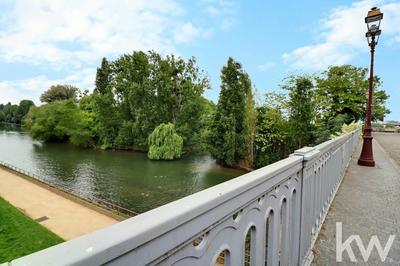 Appartement - 90 m² - 4 pièces