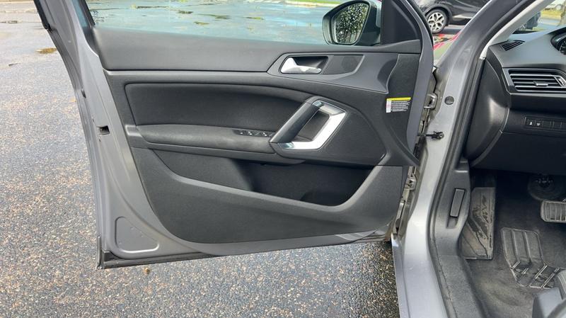 Peugeot 308 Sw II 1.2 PureTech 130 Eat6 Allure - Automatique