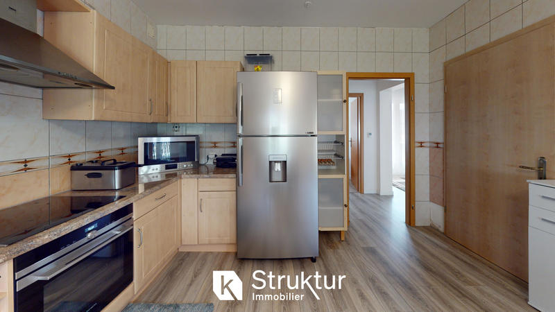 Maison - 310 m² - 12 pièces