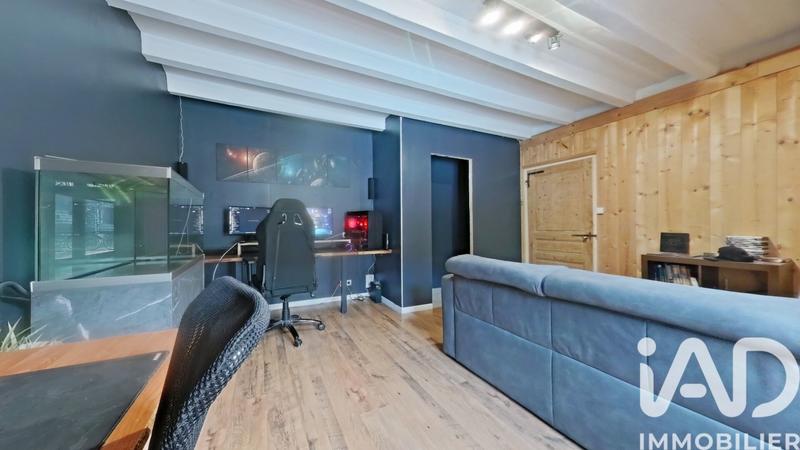 Maison - 300 m² - 10 pièces