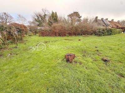 Terrain constructible - 552 m²