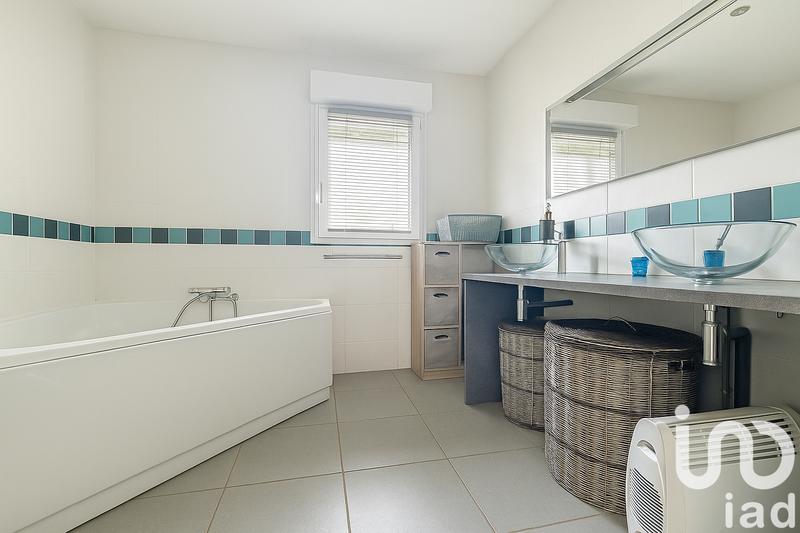 Maison - 109 m² - 6 pièces