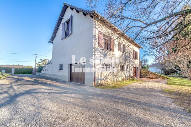 Maison - 140 m² - 6 pièces