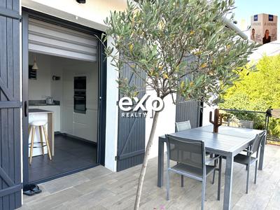 Appartement - 99 m² - 4 pièces