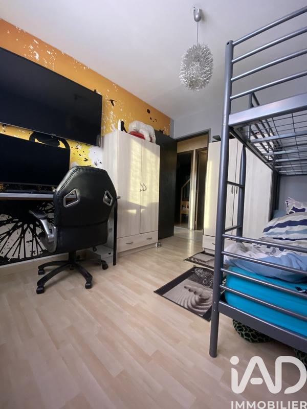 Maison - 111 m² - 6 pièces