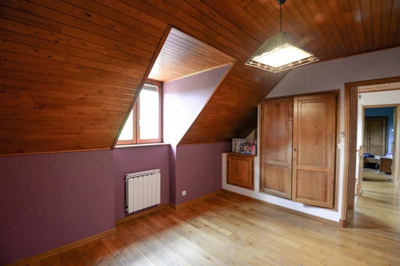 Maison - 142 m² - 7 pièces